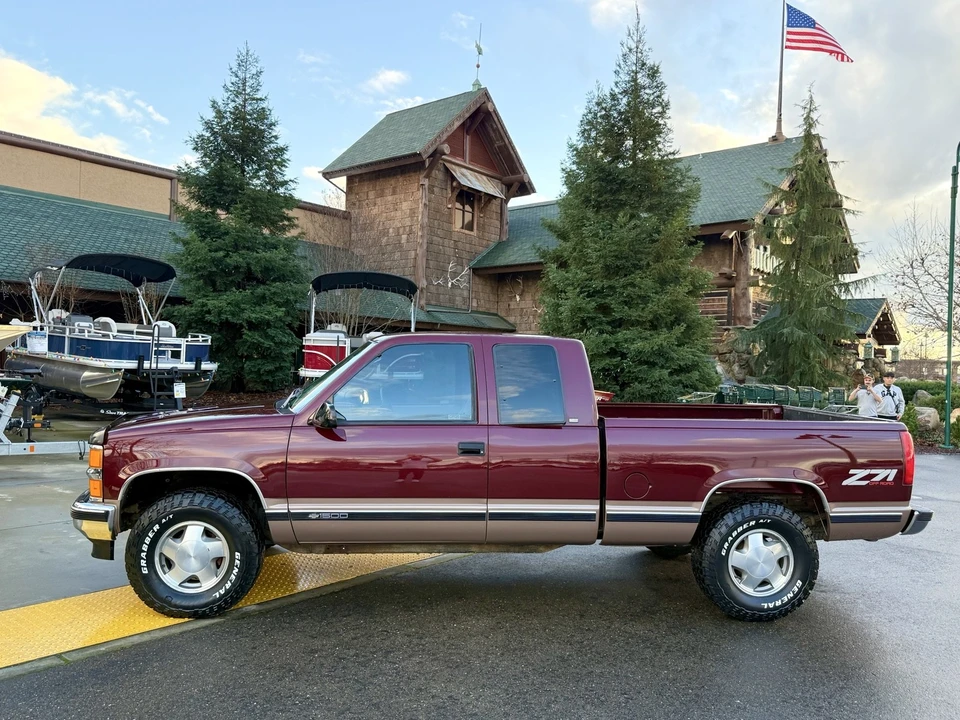 1998 Chevrolet C/K 4th Gen - Image 8 of 21