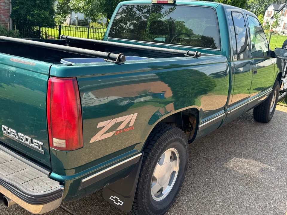 1998 Chevrolet C/K 4th Gen - Image 3 of 26