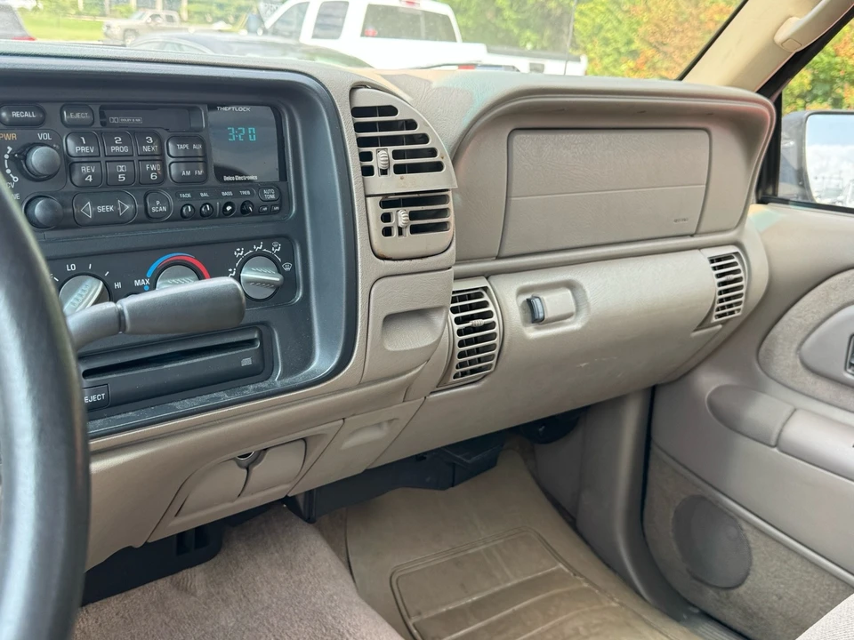1998 Chevrolet C/K 4th Gen - Image 18 of 26