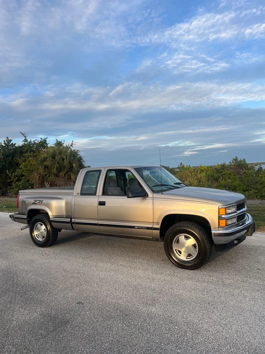1998 Chevrolet C/K 4th Gen - Image 2 of 21