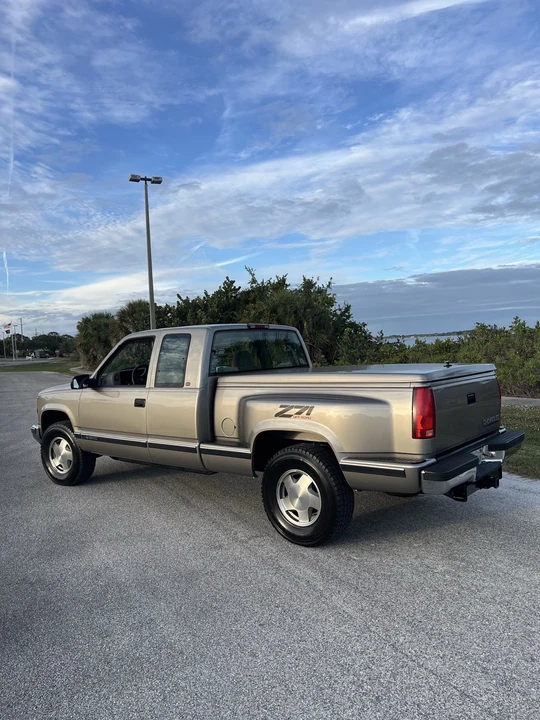 1998 Chevrolet C/K 4th Gen - Image 6 of 21