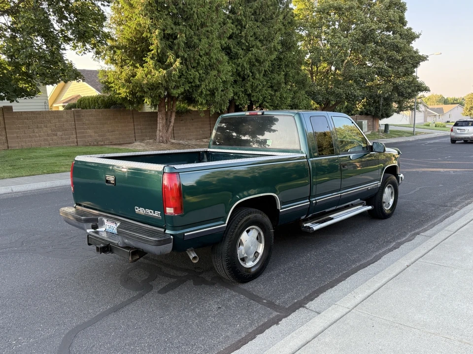 1998 Chevrolet C/K 4th Gen - Image 6 of 31