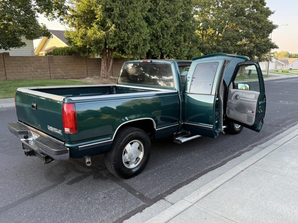 1998 Chevrolet C/K 4th Gen - Image 26 of 31