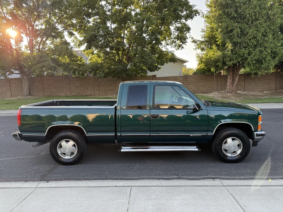 1998 Chevrolet C/K 4th Gen - Image 7 of 31