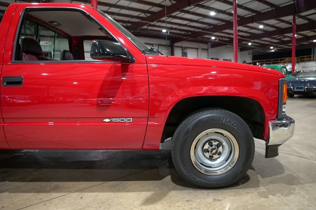 1998 Chevrolet C/K 4th Gen - Image 11 of 12