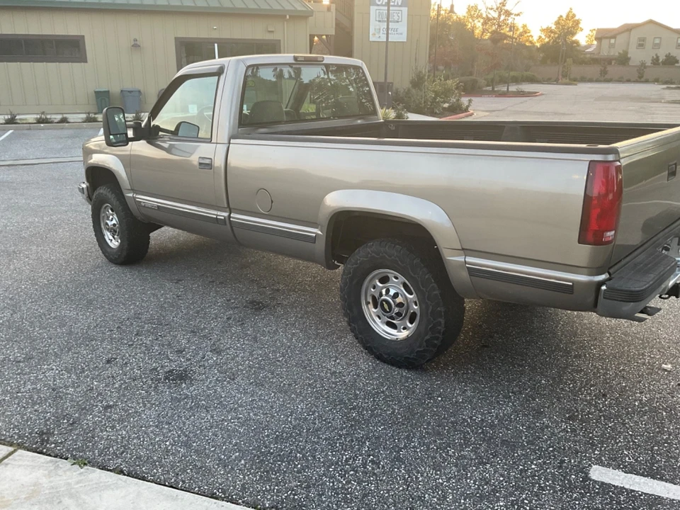 1998 Chevrolet C/K 4th Gen - Image 10 of 21