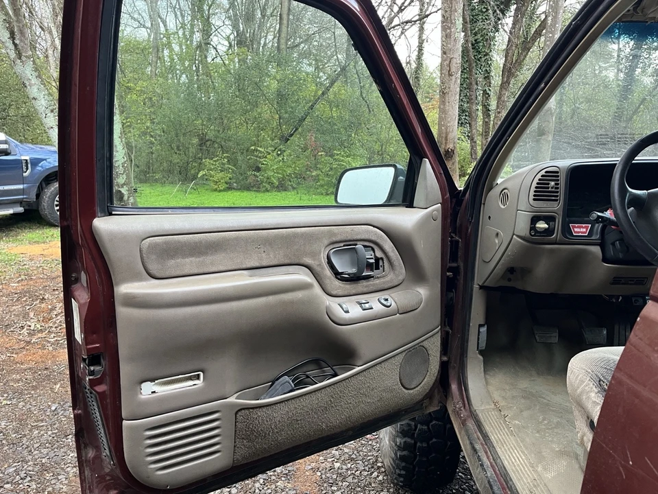 1998 Chevrolet C/K 4th Gen - Image 7 of 11