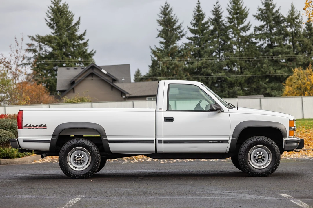 1998 Chevrolet C/K 4th Gen - Image 10 of 15