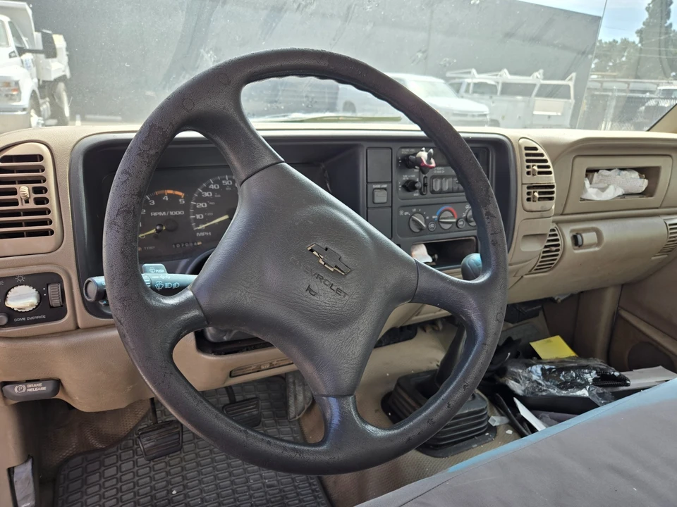 1998 Chevrolet C/K 4th Gen - Image 5 of 12