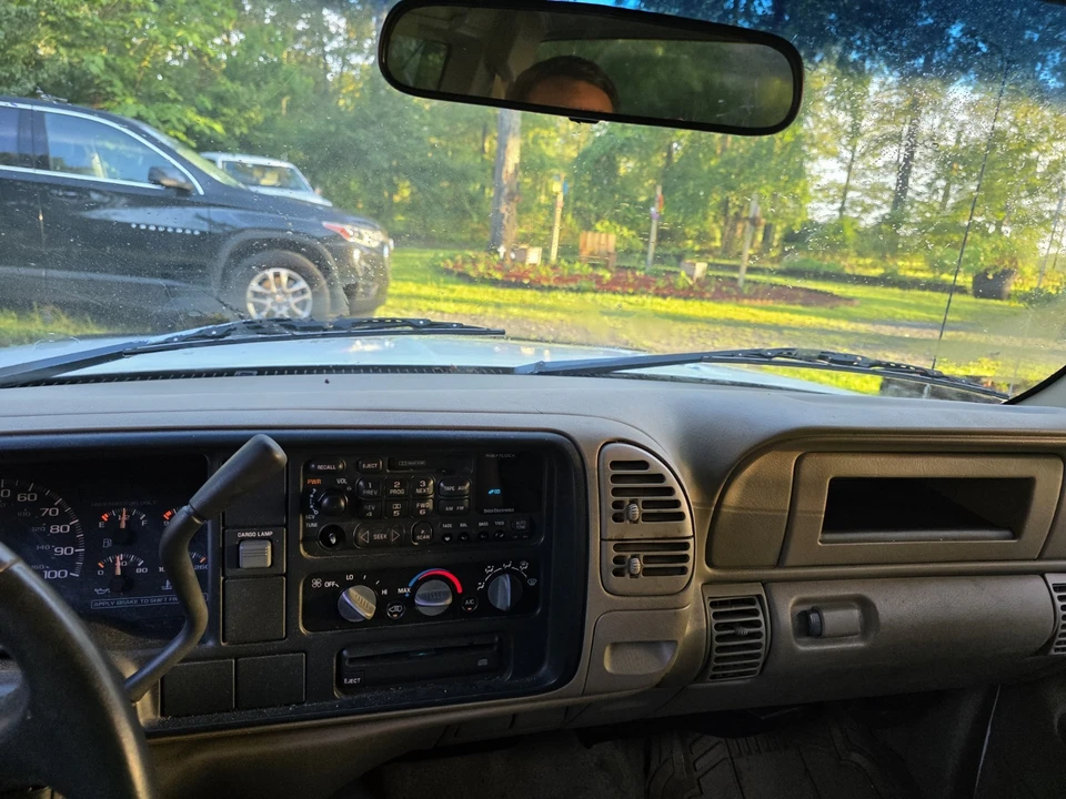 1998 Chevrolet C/K 4th Gen - Image 8 of 12
