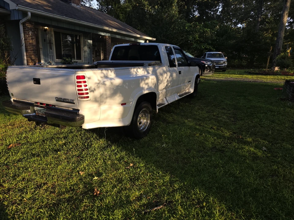 1998 Chevrolet C/K 4th Gen - Image 4 of 12