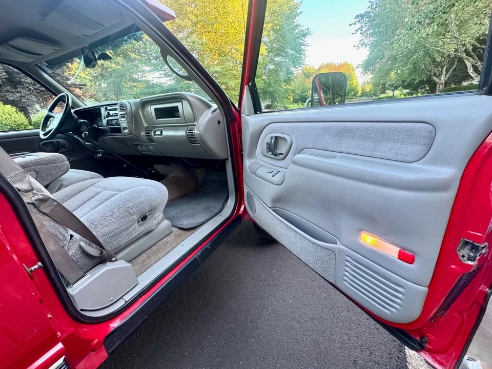 1998 Chevrolet C/K 4th Gen - Image 18 of 21