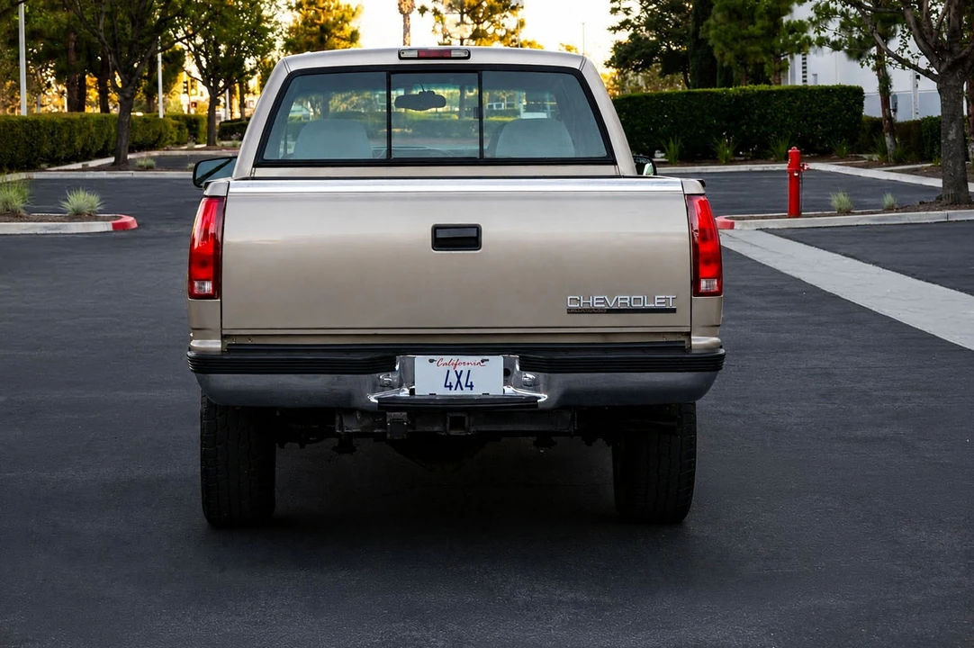 1998 Chevrolet C/K 4th Gen - Image 6 of 31