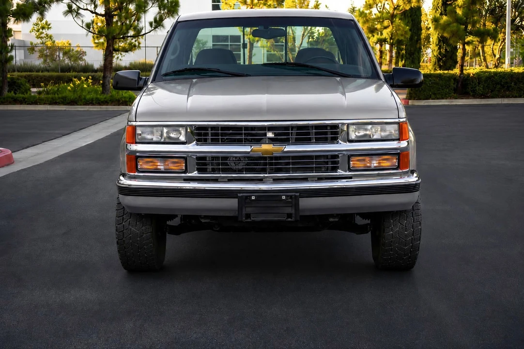 1998 Chevrolet C/K 4th Gen - Image 2 of 31
