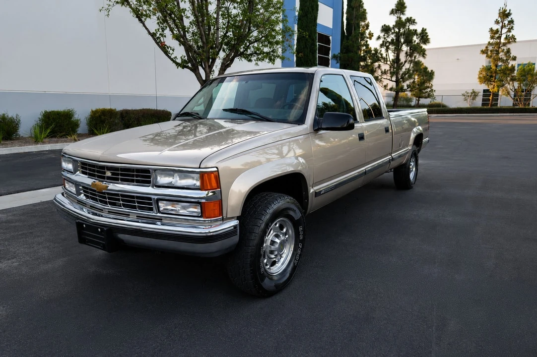 1998 Chevrolet C/K 4th Gen - Image 3 of 31