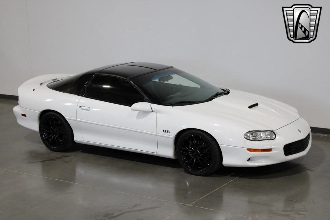 1998 Chevrolet Camaro 4th Gen - Image 9 of 21