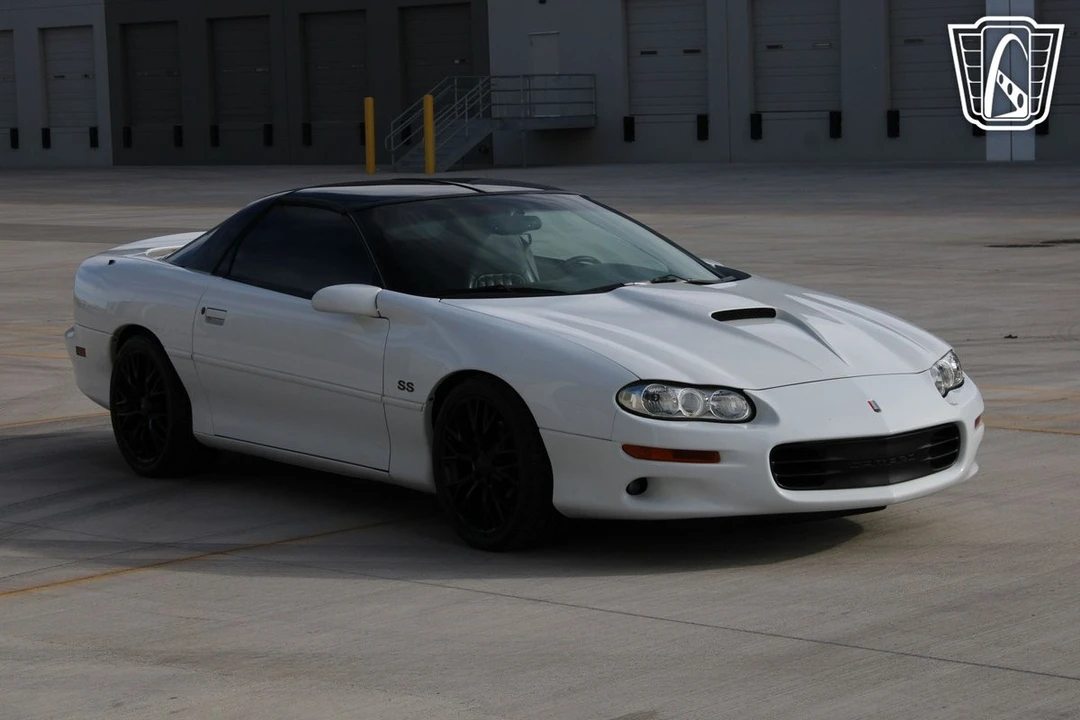 1998 Chevrolet Camaro 4th Gen - Image 5 of 12