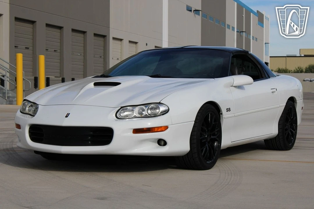 1998 Chevrolet Camaro 4th Gen - Image 4 of 12