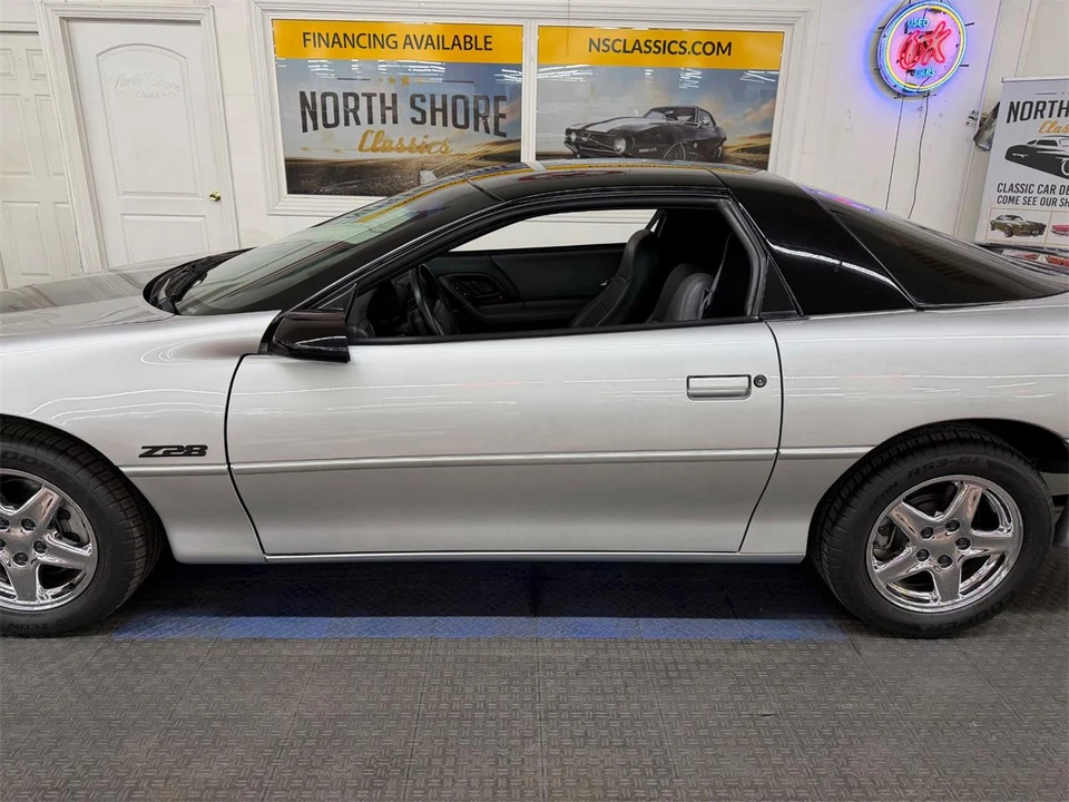 1998 Chevrolet Camaro 4th Gen - Image 4 of 31