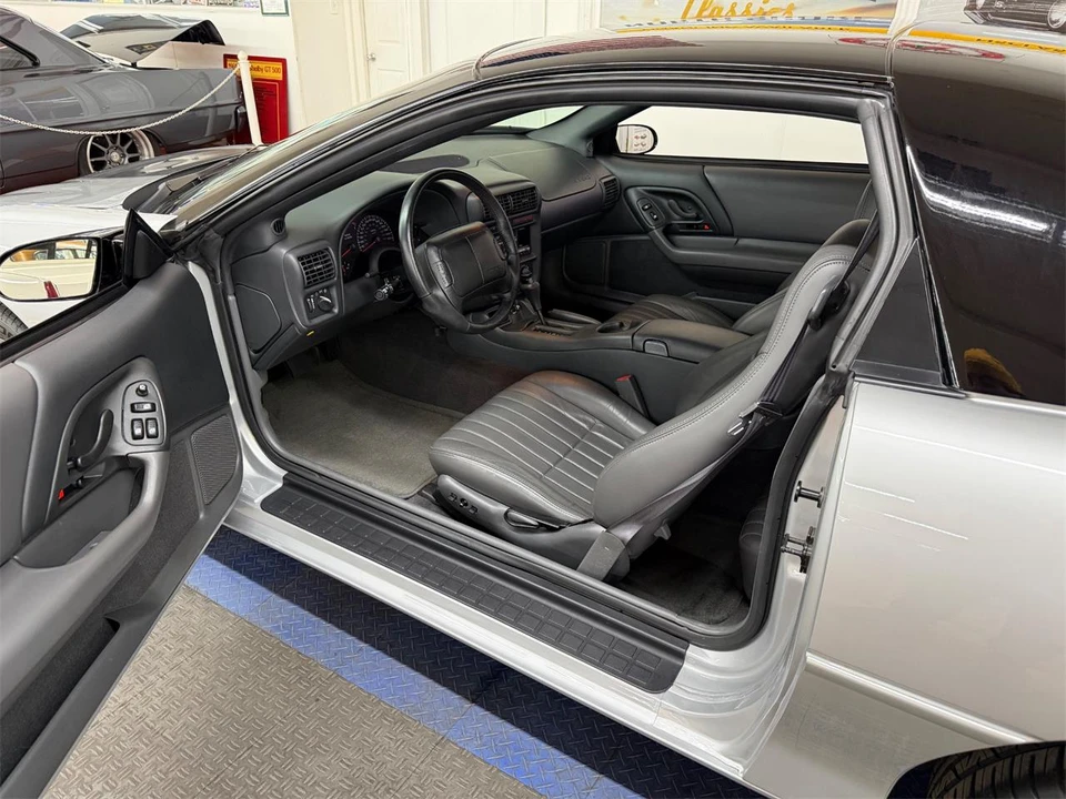 1998 Chevrolet Camaro 4th Gen - Image 27 of 31