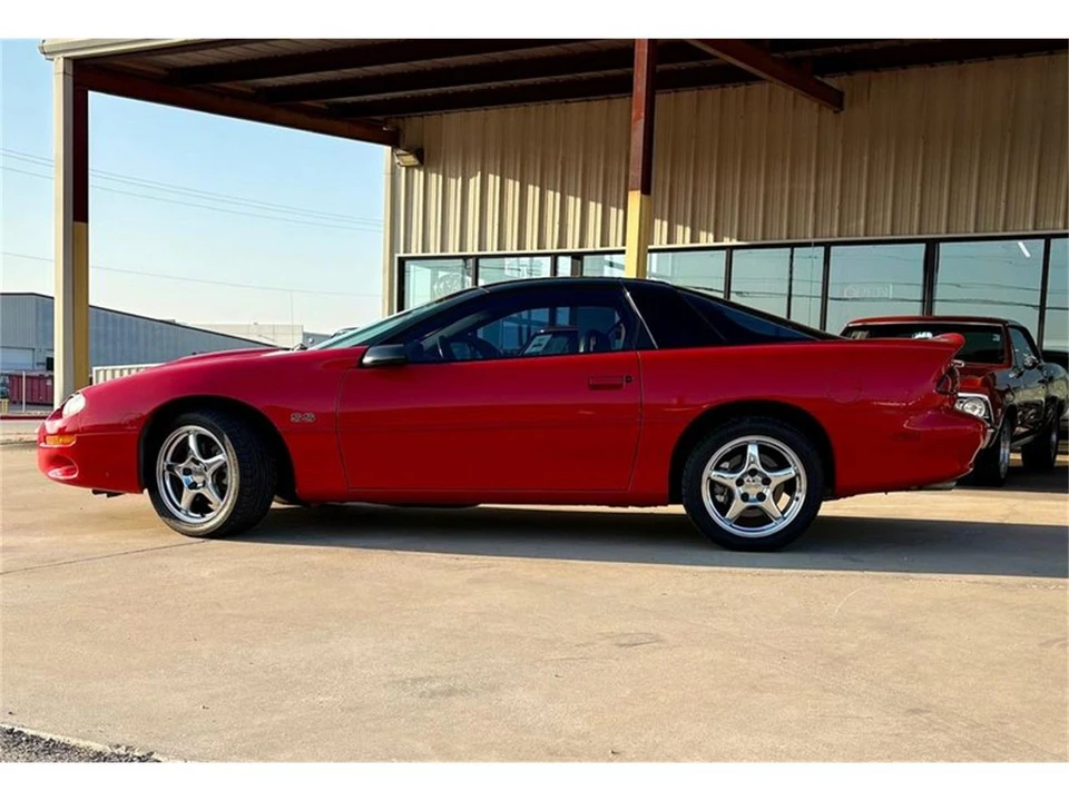 1998 Chevrolet Camaro 4th Gen - Image 3 of 31