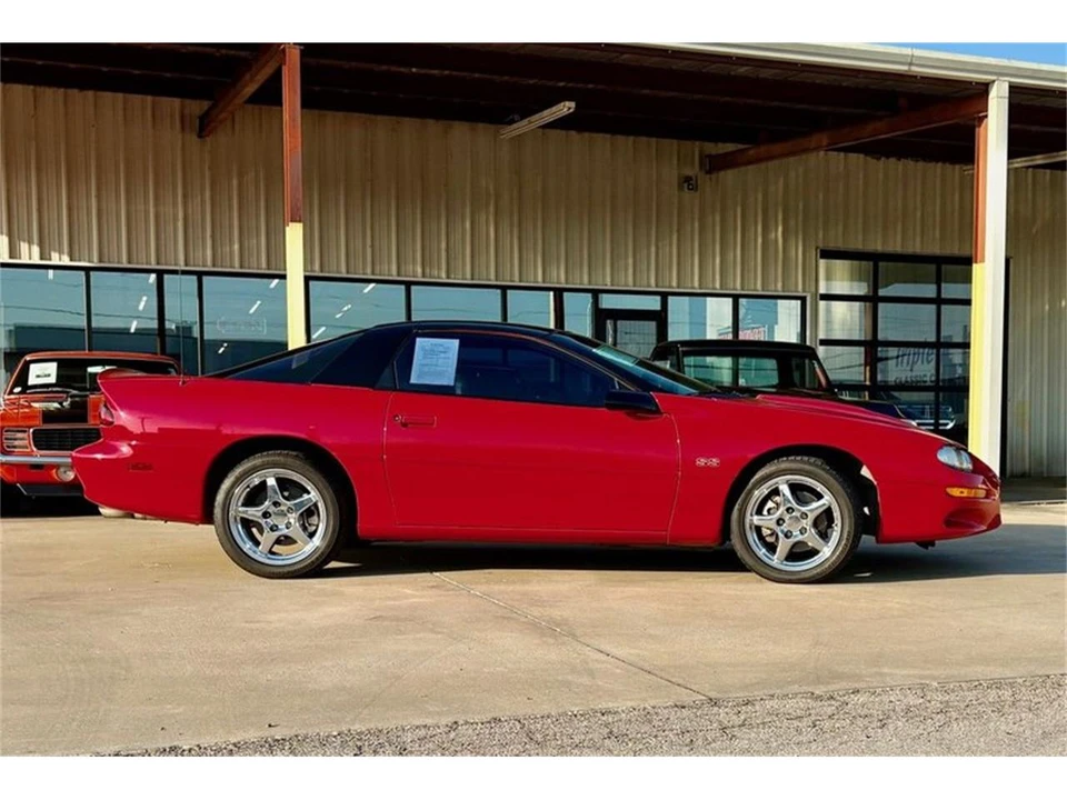 1998 Chevrolet Camaro 4th Gen - Image 12 of 31