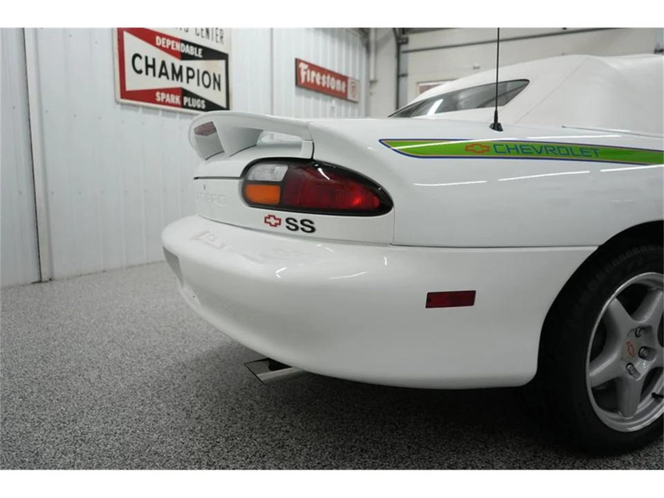 1998 Chevrolet Camaro 4th Gen - Image 13 of 31