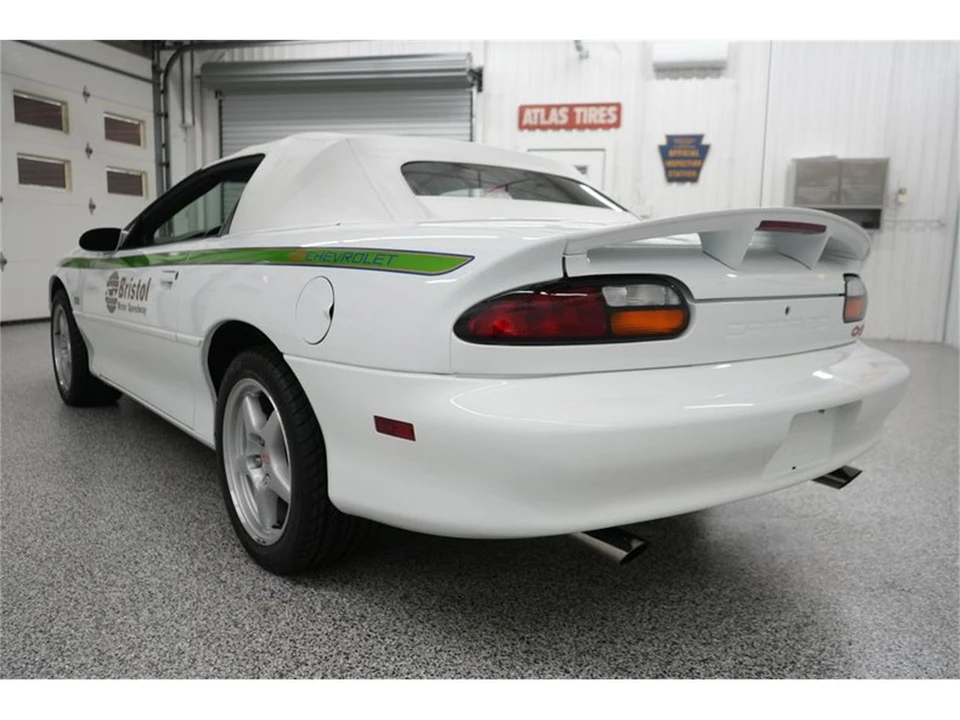 1998 Chevrolet Camaro 4th Gen - Image 8 of 31