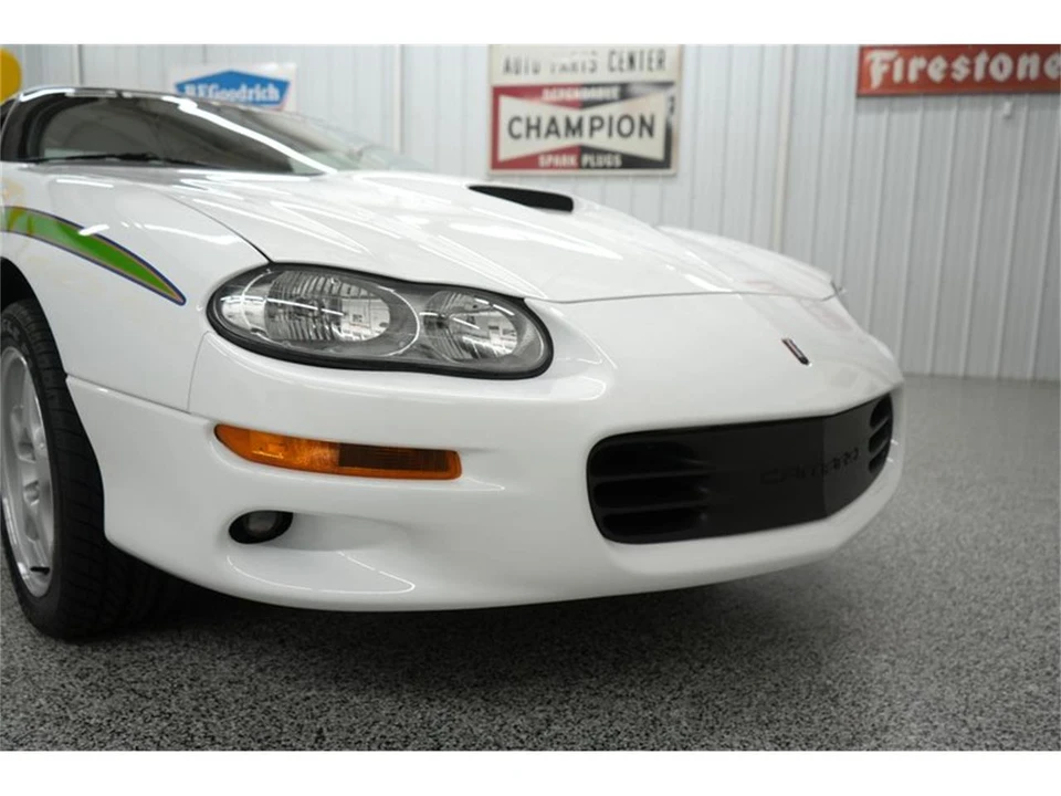 1998 Chevrolet Camaro 4th Gen - Image 23 of 31