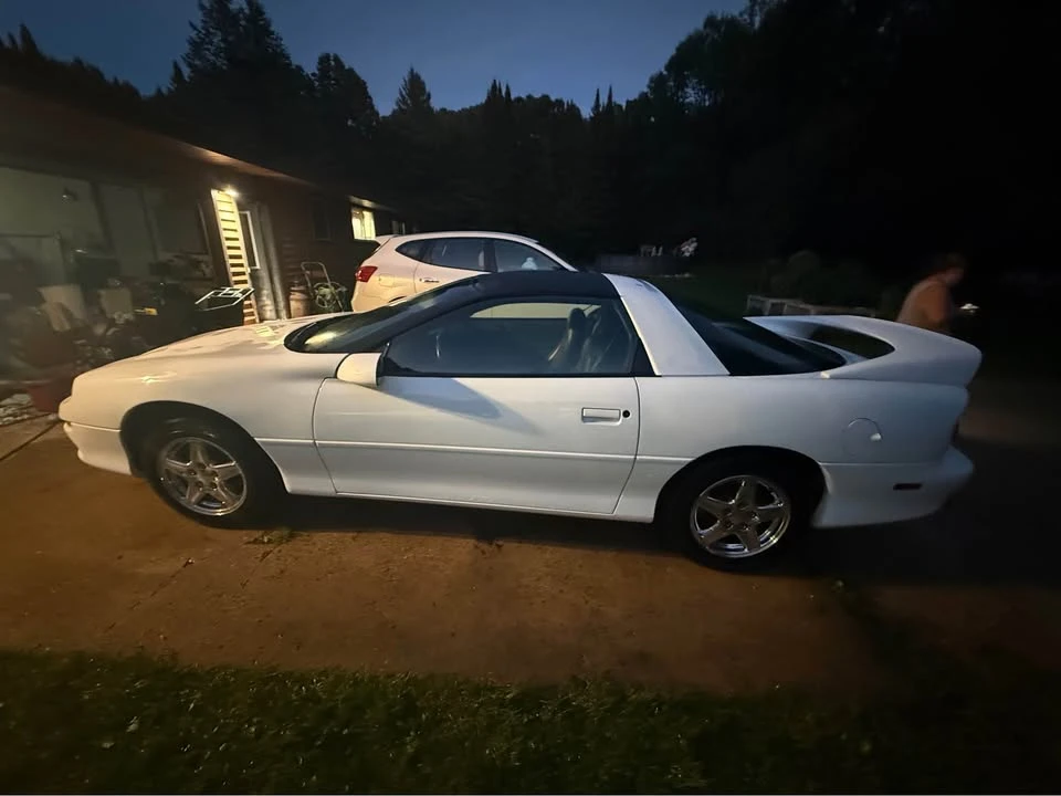 1998 Chevrolet Camaro 4th Gen - Image 7 of 10