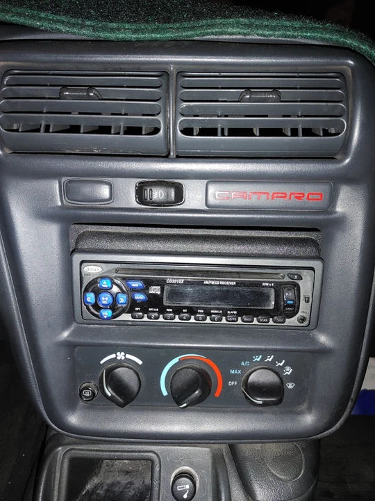 1998 Chevrolet Camaro 4th Gen - Image 8 of 12