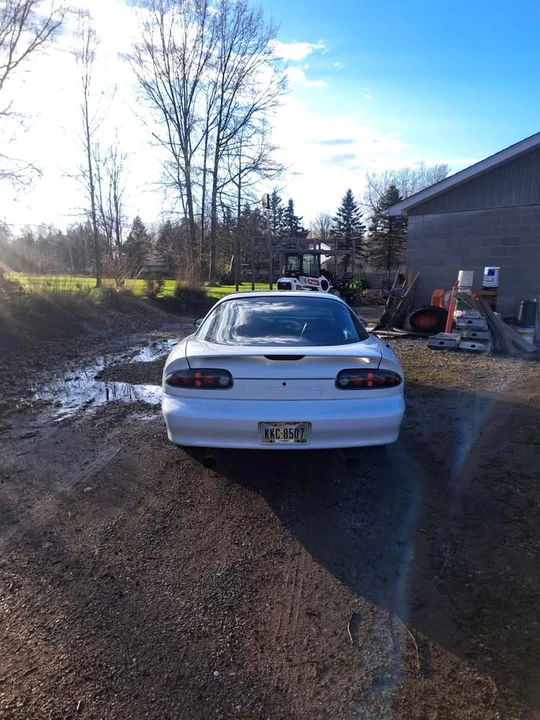 1998 Chevrolet Camaro 4th Gen - Image 4 of 9