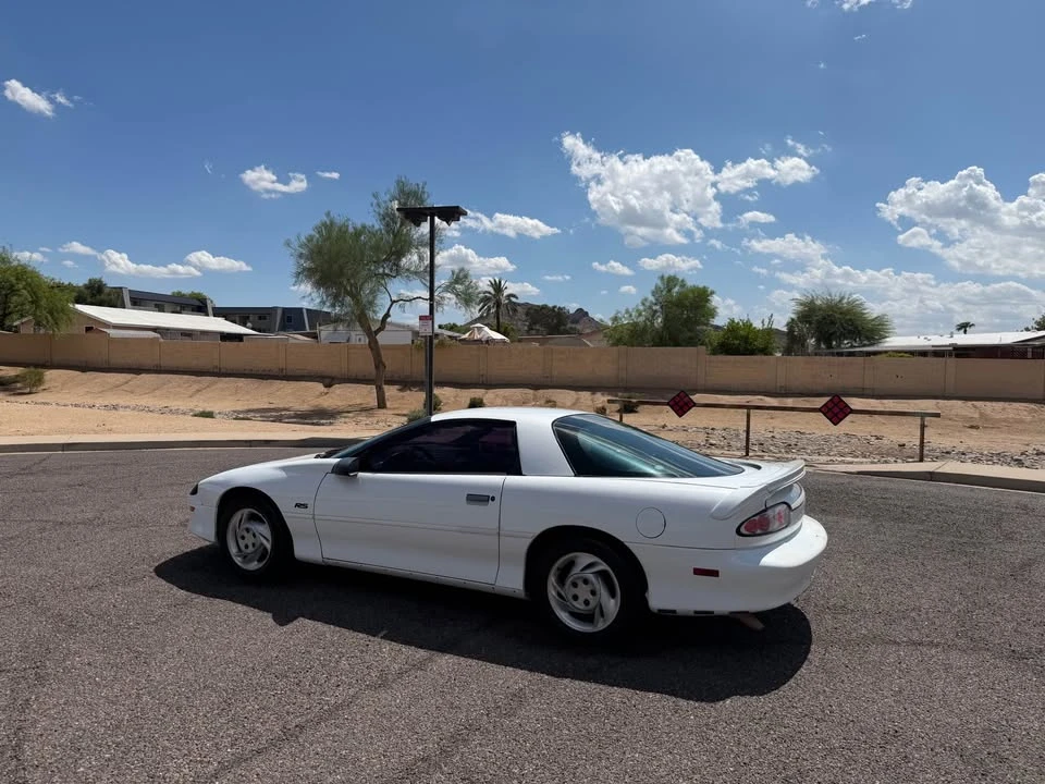 1998 Chevrolet Camaro 4th Gen - Image 2 of 13