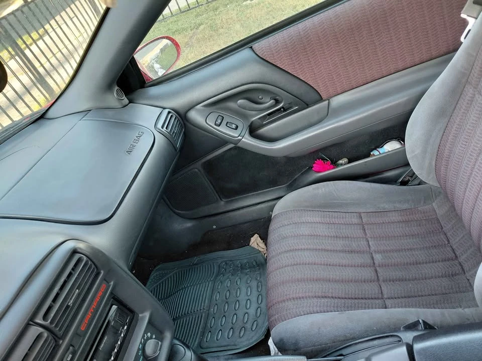 1998 Chevrolet Camaro 4th Gen - Image 9 of 13