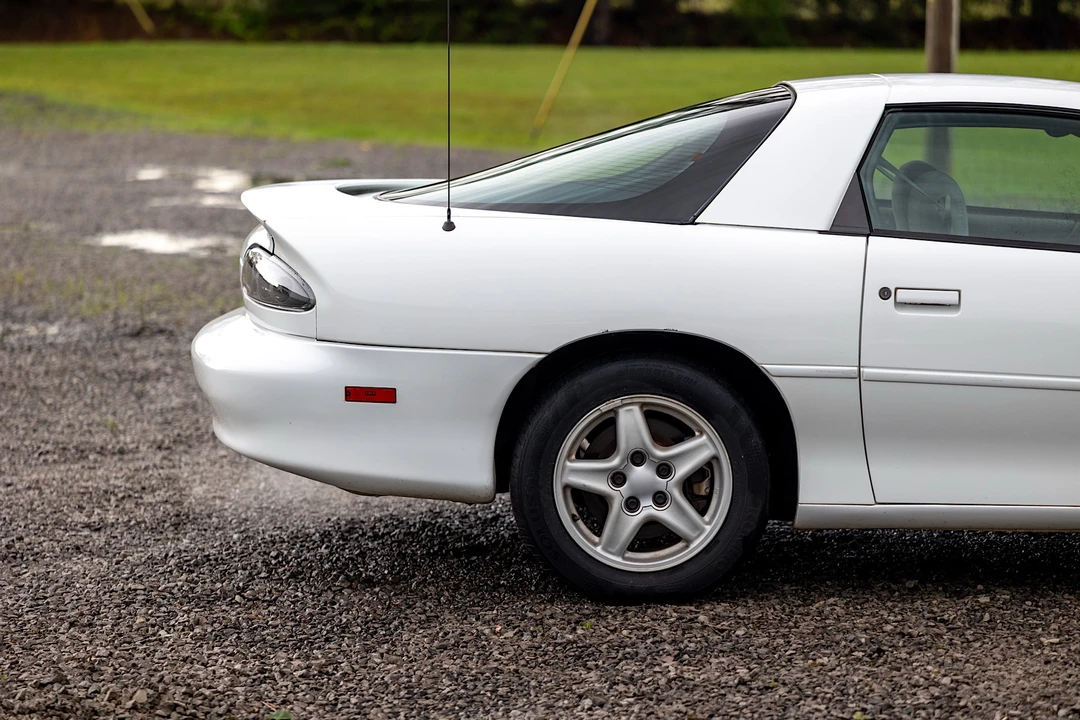 1998 Chevrolet Camaro 4th Gen - Image 18 of 31
