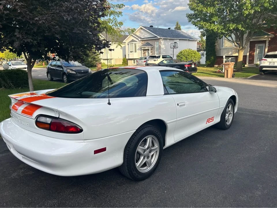 1998 Chevrolet Camaro 4th Gen - Image 4 of 11