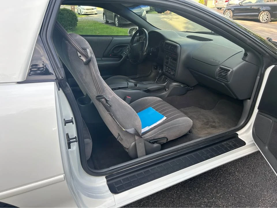 1998 Chevrolet Camaro 4th Gen - Image 7 of 11