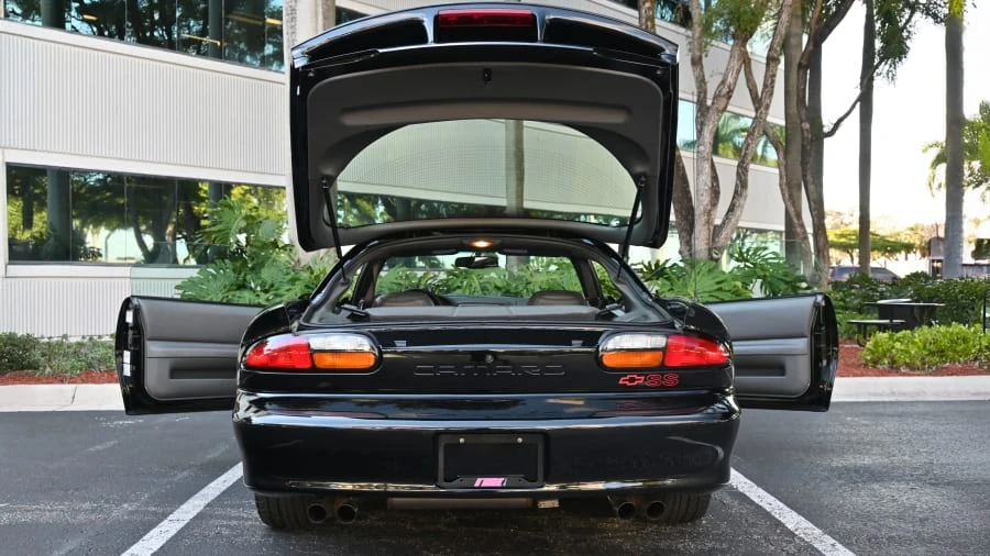 1998 Chevrolet Camaro SS 4th Gen - Image 6 of 23