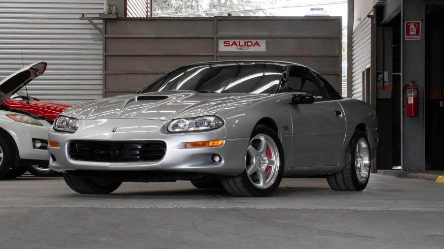 1998 Chevrolet Camaro SS 4th Gen - Image 4 of 23