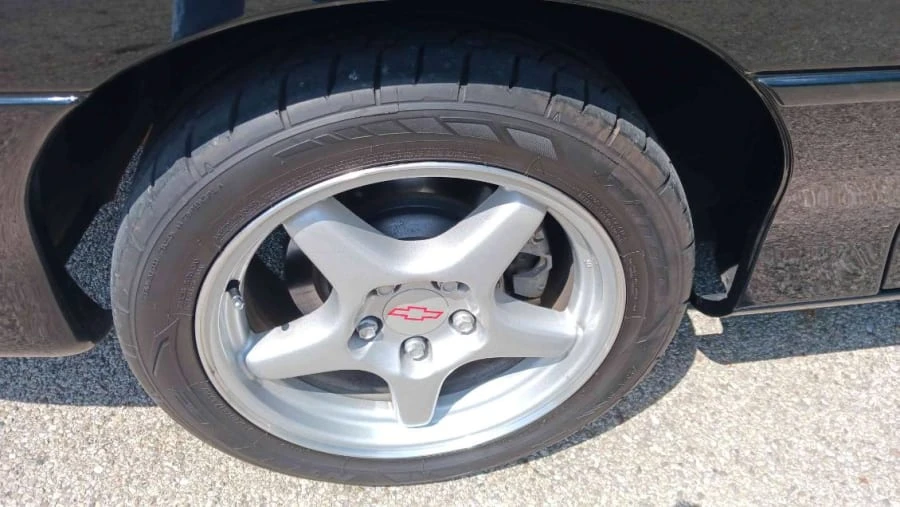 1998 Chevrolet Camaro SS 4th Gen - Image 12 of 29