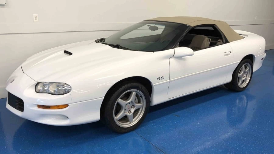 1998 Chevrolet Camaro SS 4th Gen - Image 2 of 5