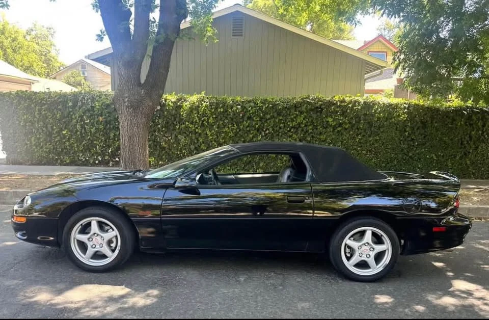 1998 Chevrolet Camaro SS 4th Gen - Image 2 of 10