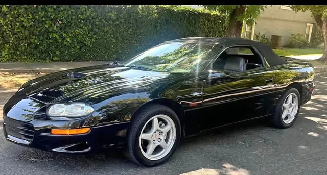 1998 Chevrolet Camaro SS Convertible 2D