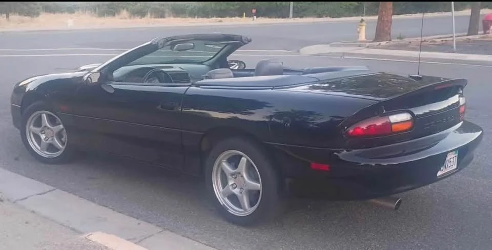 1998 Chevrolet Camaro SS 4th Gen - Image 9 of 10