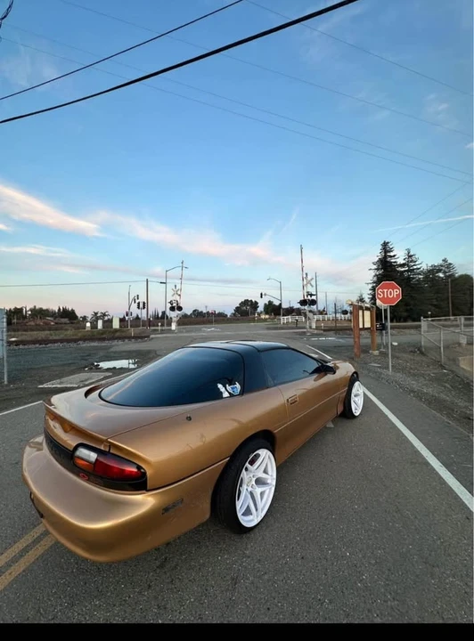 1998 Chevrolet Camaro SS 4th Gen - Image 3 of 9