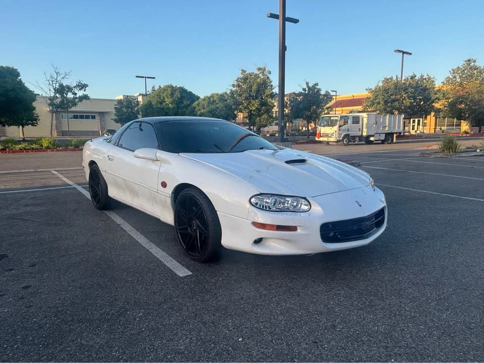 1998 Chevrolet Camaro SS 4th Gen - Image 2 of 4