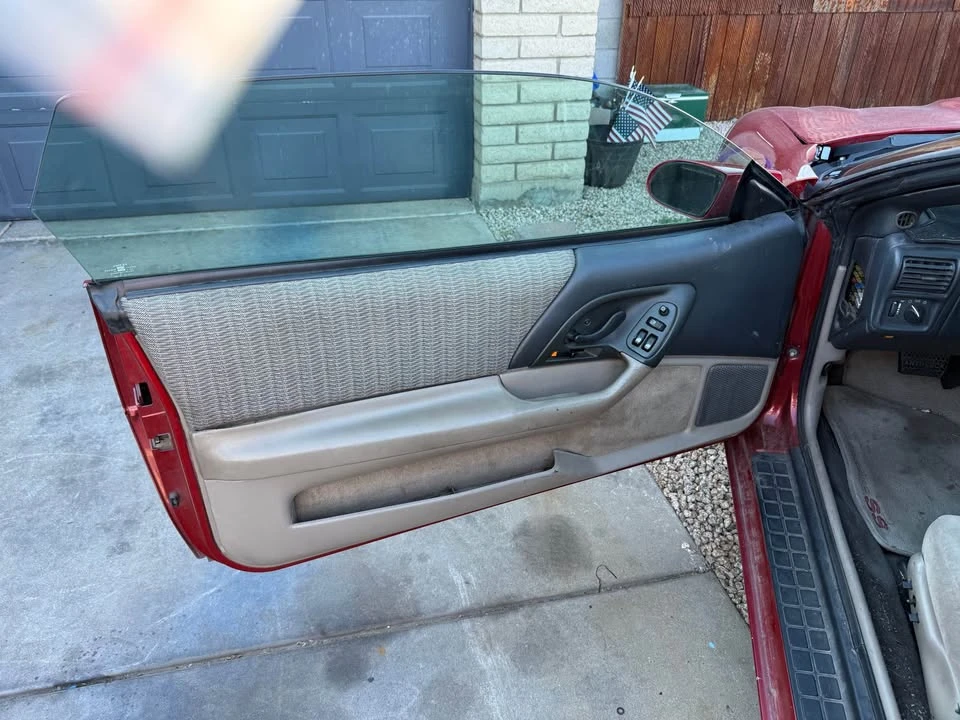 1998 Chevrolet Camaro 4th Gen - Image 9 of 12