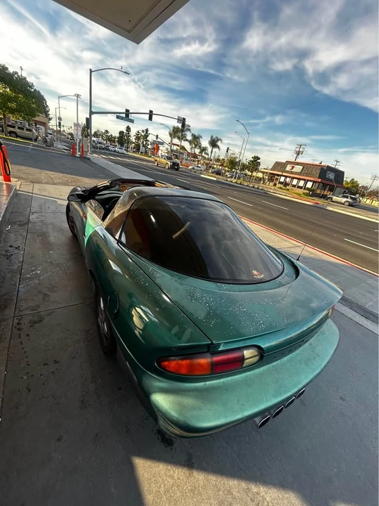 1998 Chevrolet - Image 3 of 6