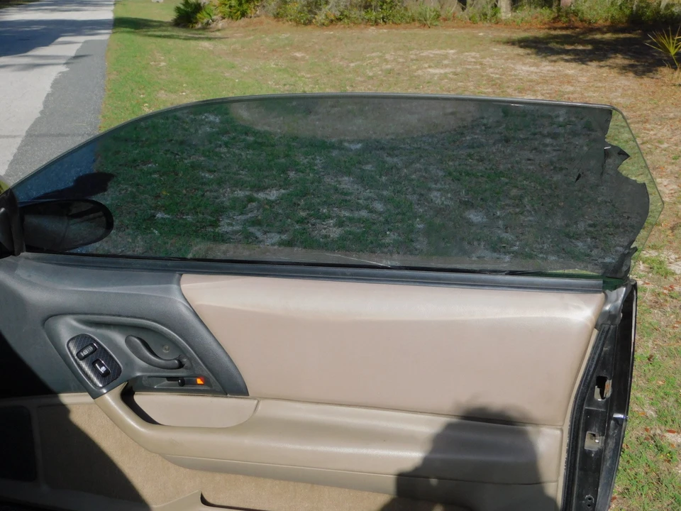 1998 Chevrolet Camaro Z28 4th Gen - Image 17 of 21