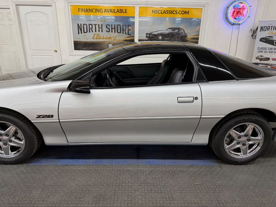 1998 Chevrolet Camaro Z28 4th Gen - Image 4 of 31